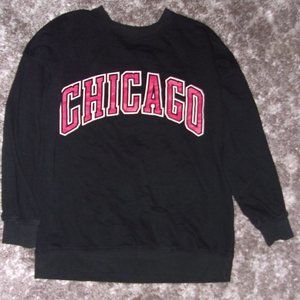 chicago  size extra large  womens unisex  active shirt black logo sweatshirt